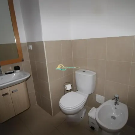 アパート Cg105 - De - 2 Bed 2 Bath Ground Floor With Communal Pool タヴィラ